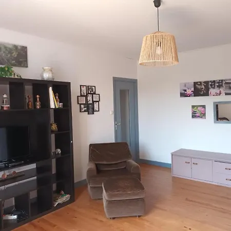 Chaleureux De 82m2 Proche De Vulcania Apartment Pontaumur