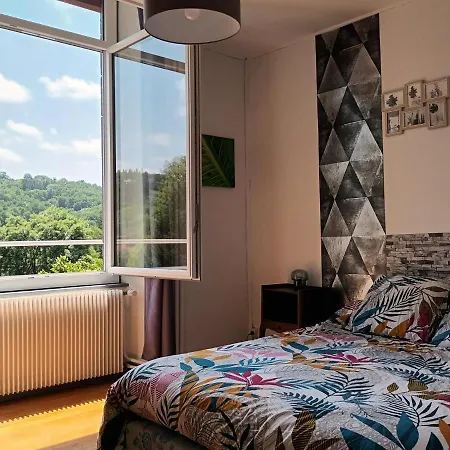 Chaleureux De 82m2 Proche De Vulcania * Pontaumur